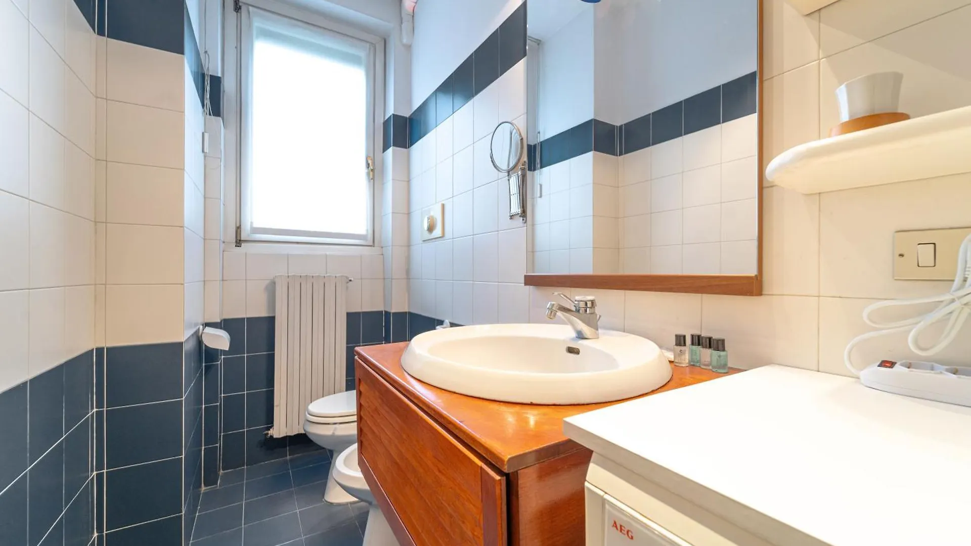 S29 Navigli - Apartment With Garage Milan